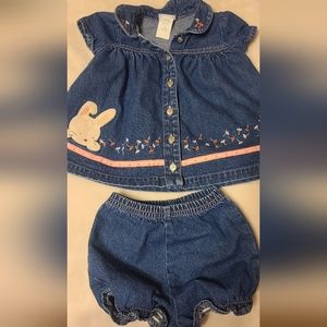 Vintage Carter's Infant Girl's Dress with Adorable Bunny, size 0-3 months